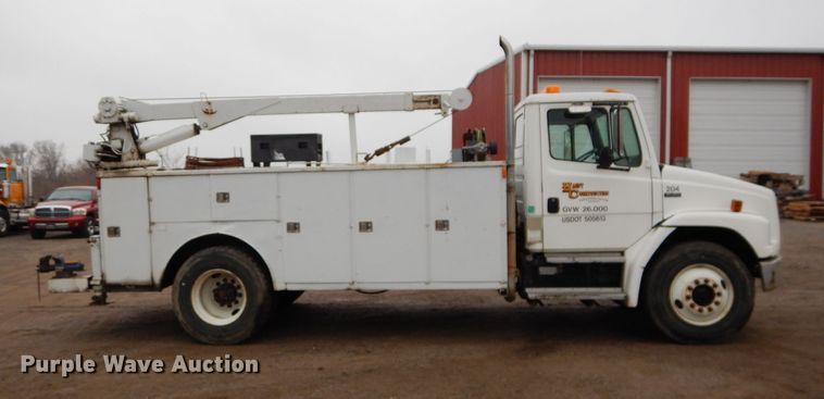 image for item DS6298 1996 Freightliner FL70  utility / service truck