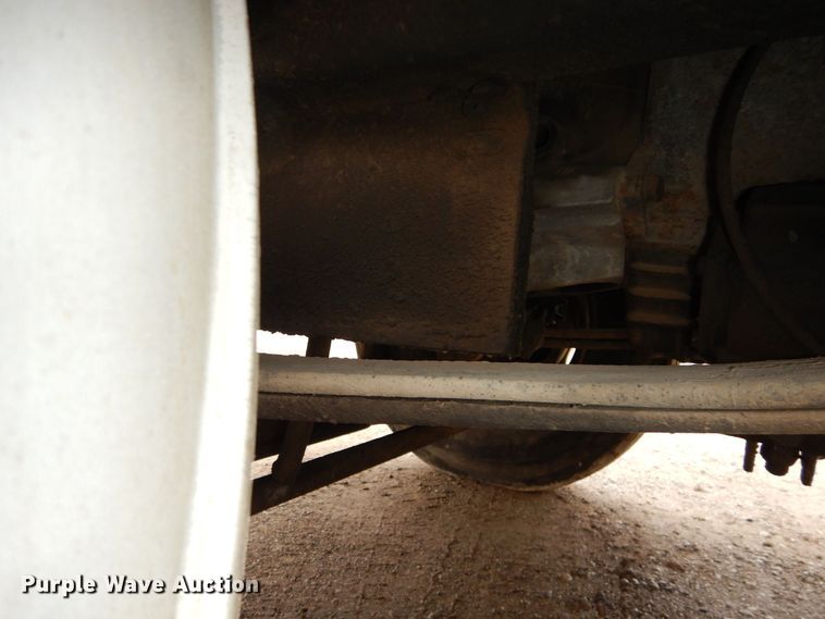 image for item DS6298 1996 Freightliner FL70  utility / service truck