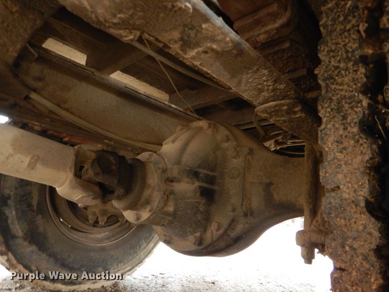 image for item DS6298 1996 Freightliner FL70  utility / service truck