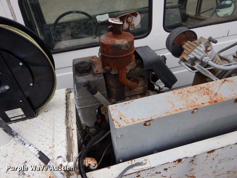 image for item DS6298 1996 Freightliner FL70  utility / service truck