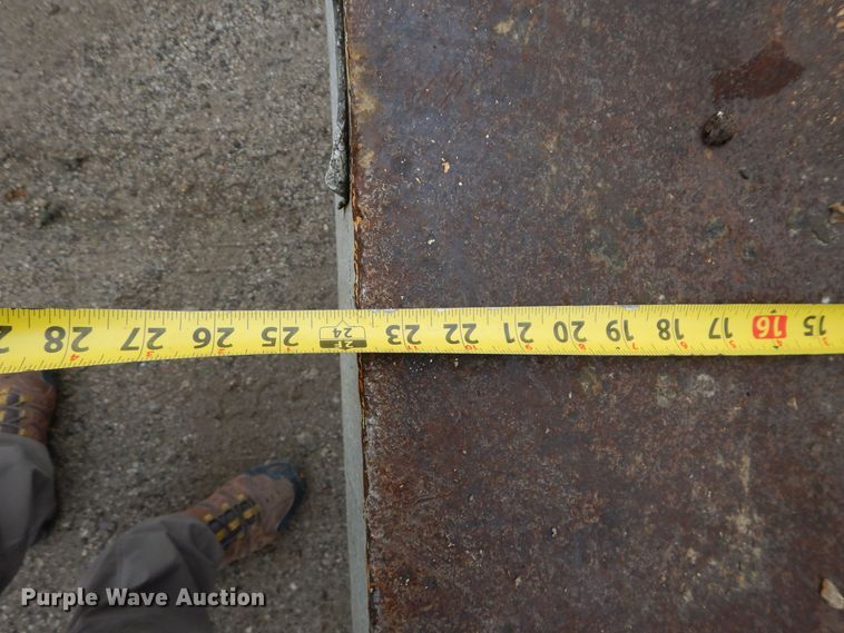 image for item DS6298 1996 Freightliner FL70  utility / service truck