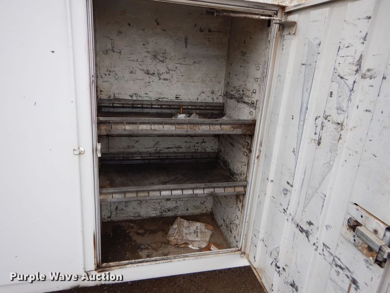 image for item DS6298 1996 Freightliner FL70  utility / service truck