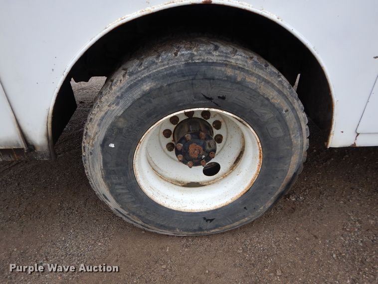 image for item DS6298 1996 Freightliner FL70  utility / service truck