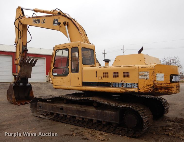 image for item DS6299 1996 John Deere 792D  excavator