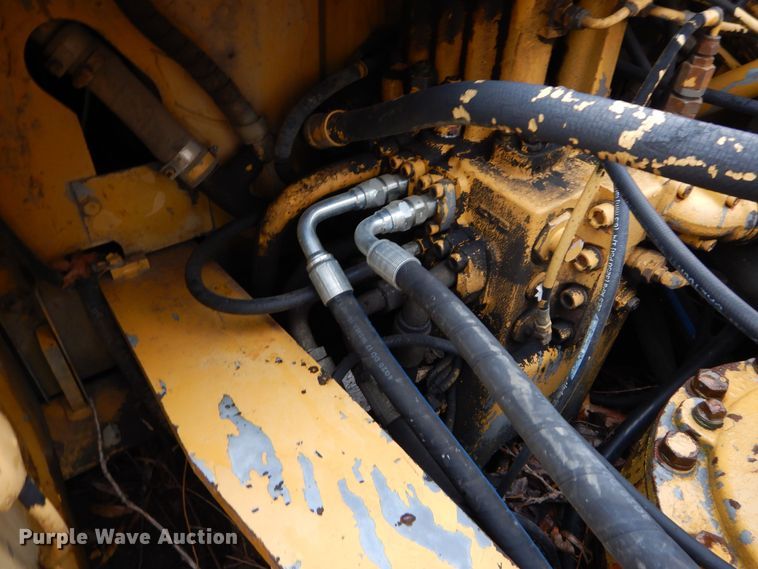 image for item DS6299 1996 John Deere 792D  excavator