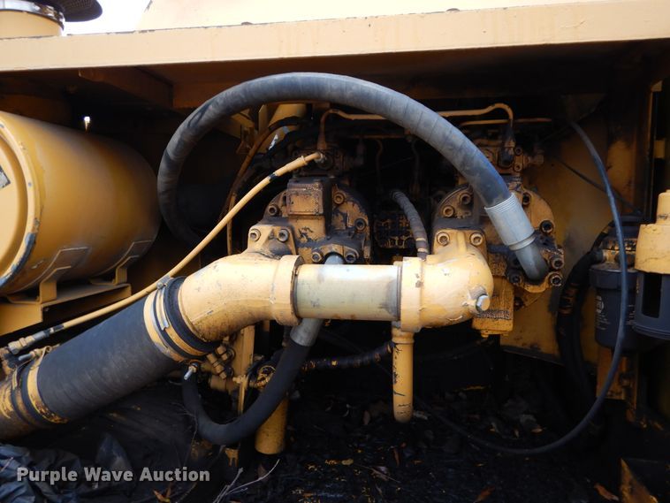 image for item DS6299 1996 John Deere 792D  excavator