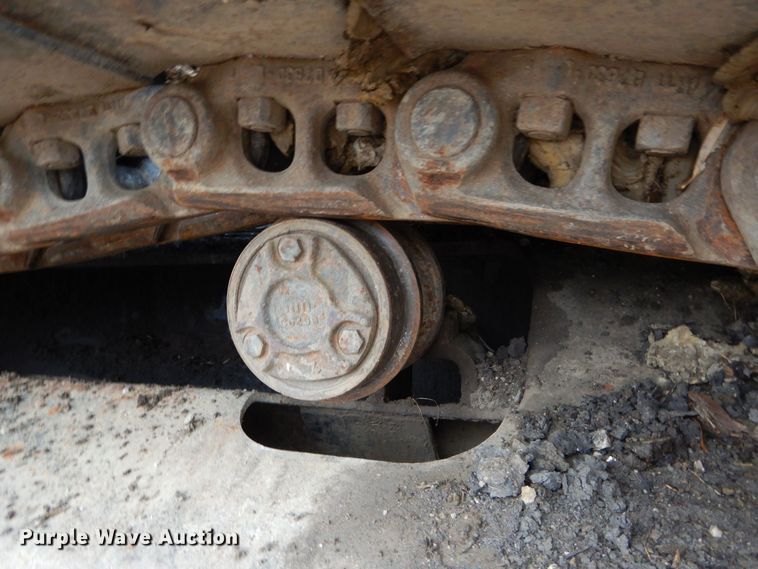 image for item DS6299 1996 John Deere 792D  excavator