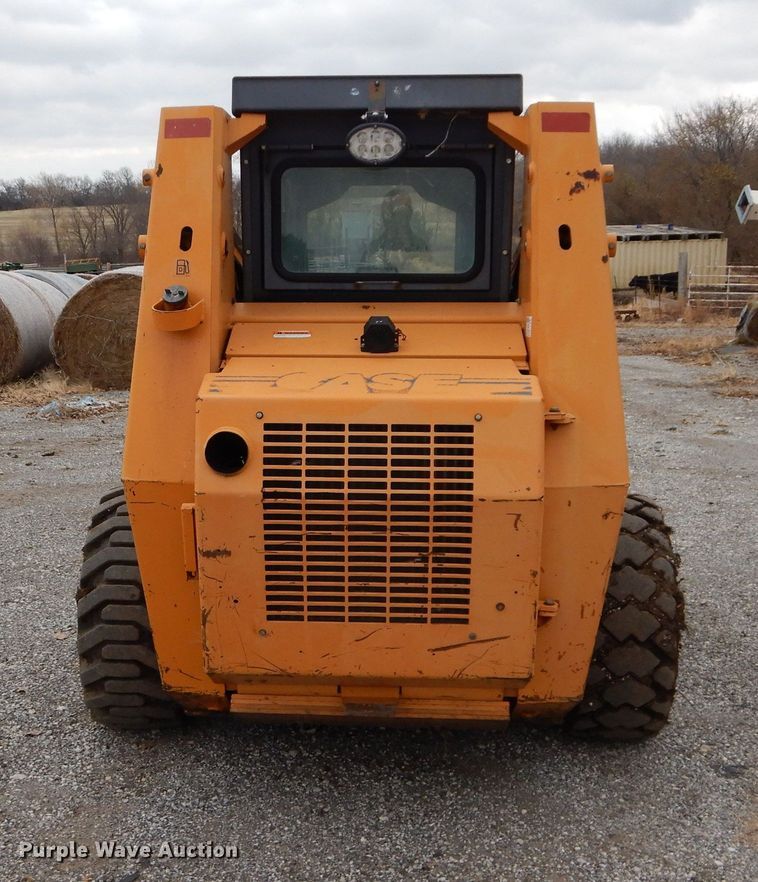 image for item DS6300 2000 Case 1845C  skid steer loader