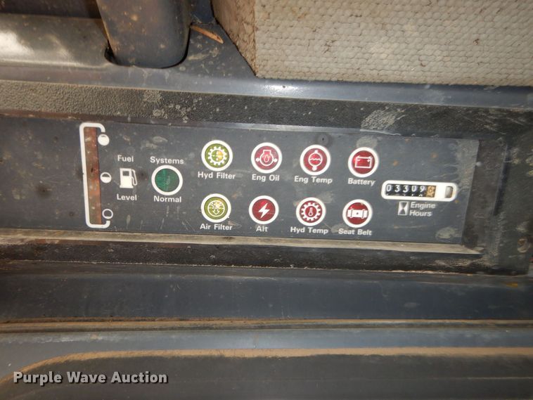 image for item DS6300 2000 Case 1845C  skid steer loader