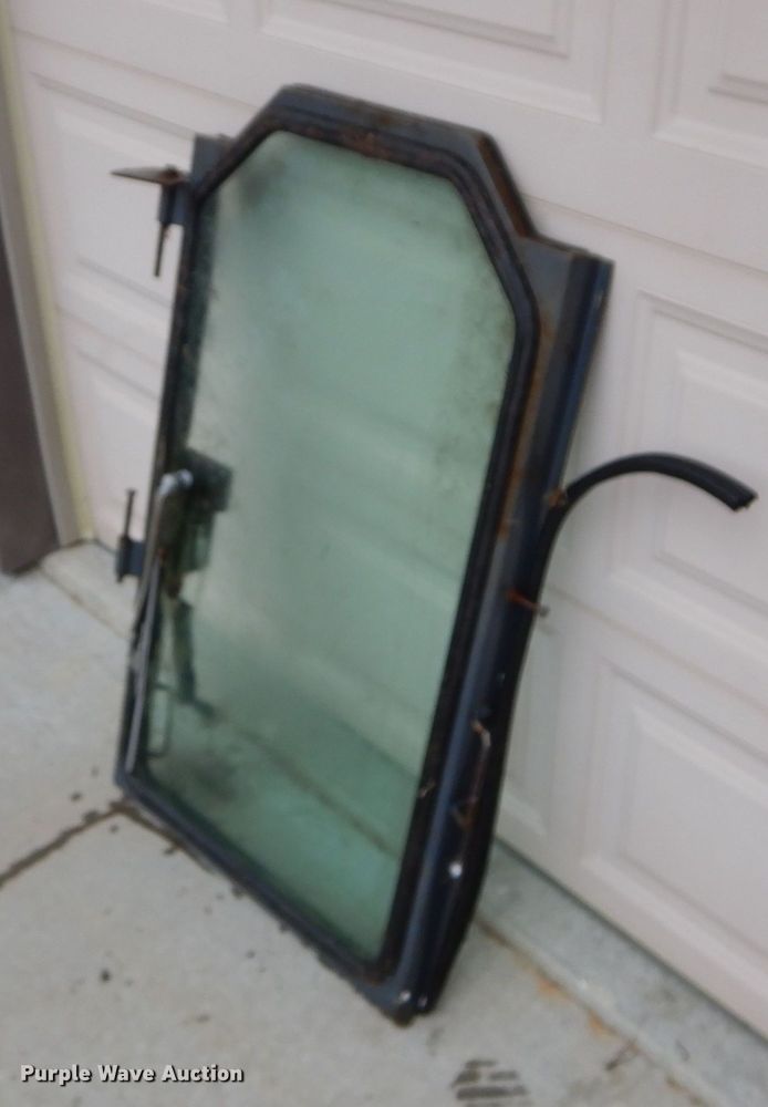 image for item DS6300 2000 Case 1845C  skid steer loader