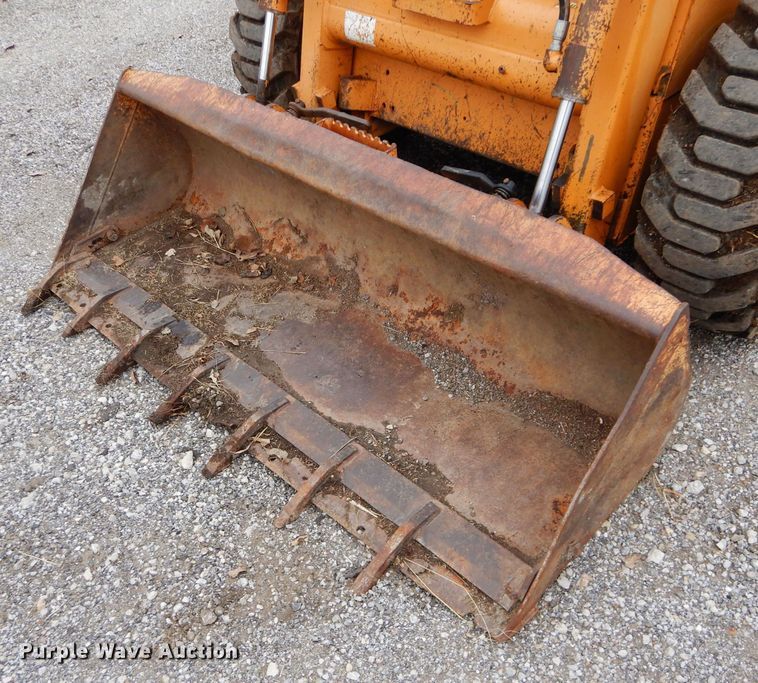 image for item DS6300 2000 Case 1845C  skid steer loader