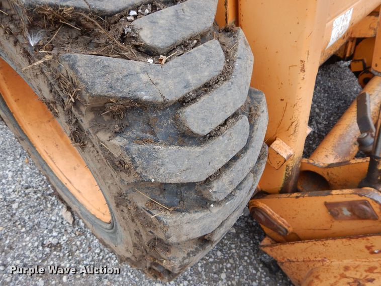 image for item DS6300 2000 Case 1845C  skid steer loader