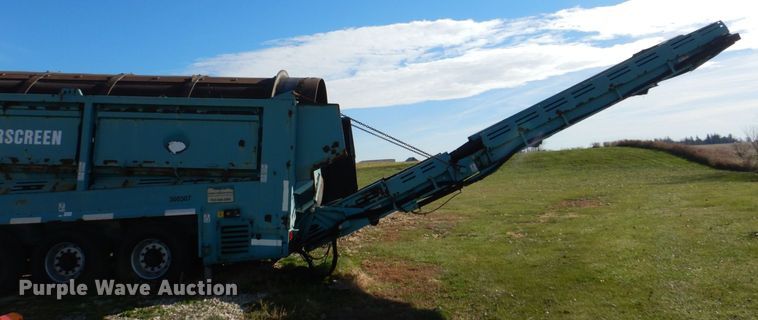 image for item DS8247 2007 Powerscreen Phoenix 3300  trommel screen