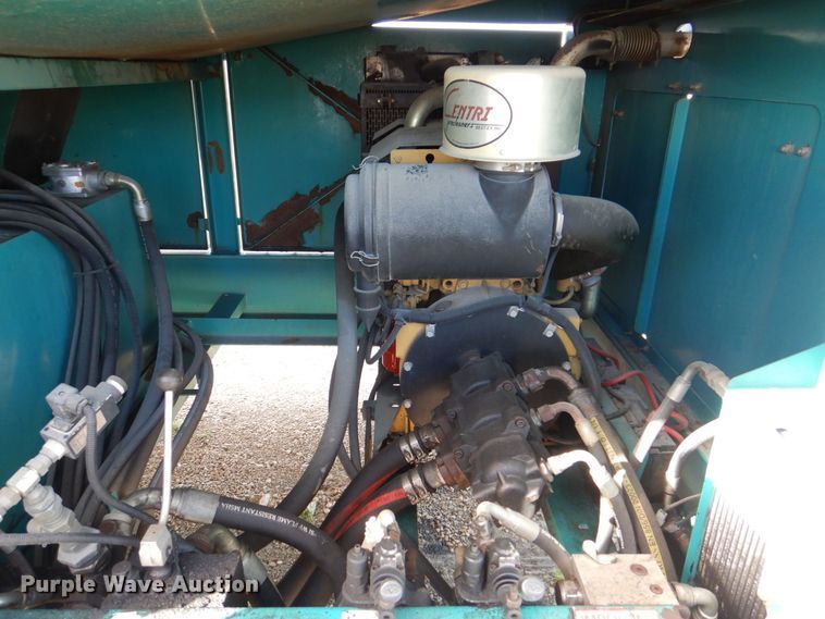 image for item DS8247 2007 Powerscreen Phoenix 3300  trommel screen