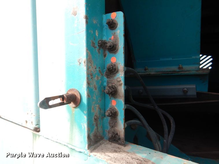 image for item DS8247 2007 Powerscreen Phoenix 3300  trommel screen