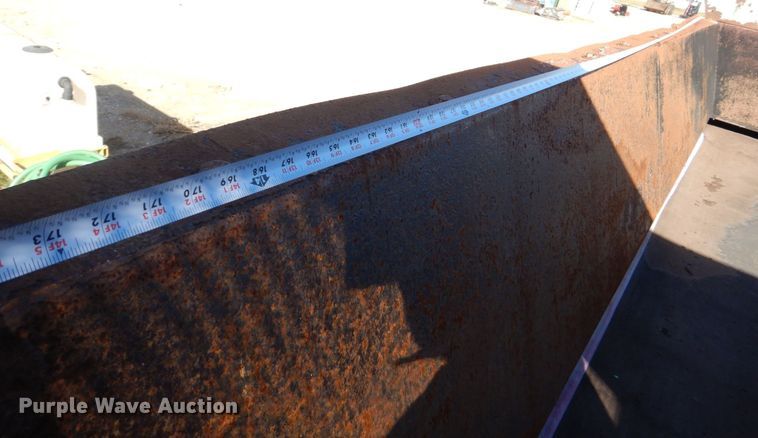 image for item DS8247 2007 Powerscreen Phoenix 3300  trommel screen