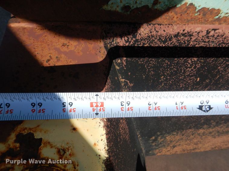 image for item DS8247 2007 Powerscreen Phoenix 3300  trommel screen