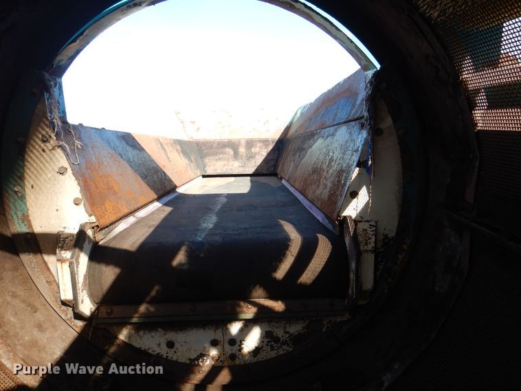 image for item DS8247 2007 Powerscreen Phoenix 3300  trommel screen