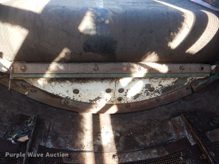 image for item DS8247 2007 Powerscreen Phoenix 3300  trommel screen