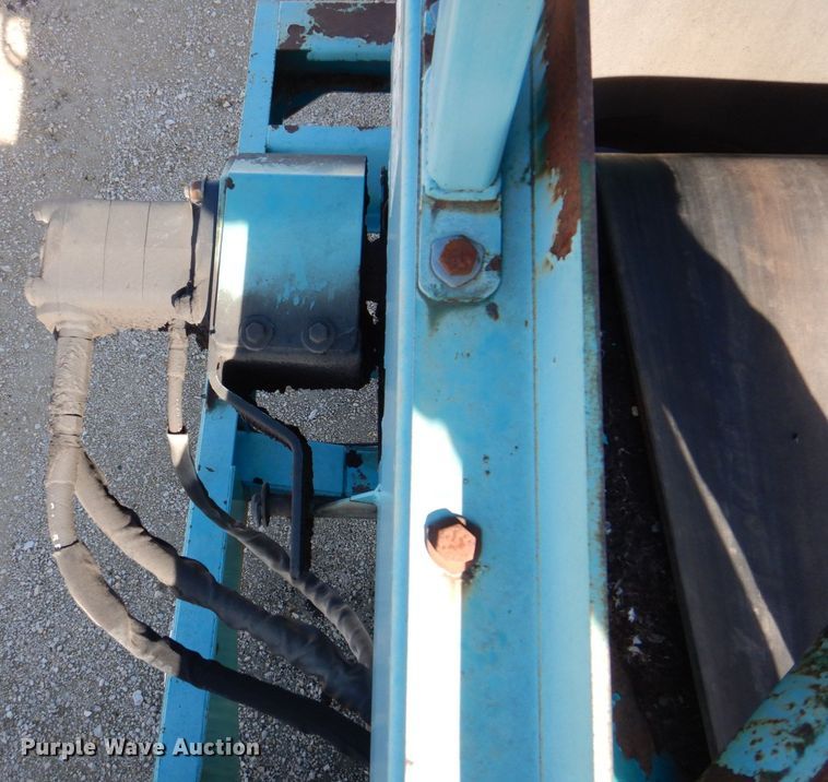 image for item DS8247 2007 Powerscreen Phoenix 3300  trommel screen