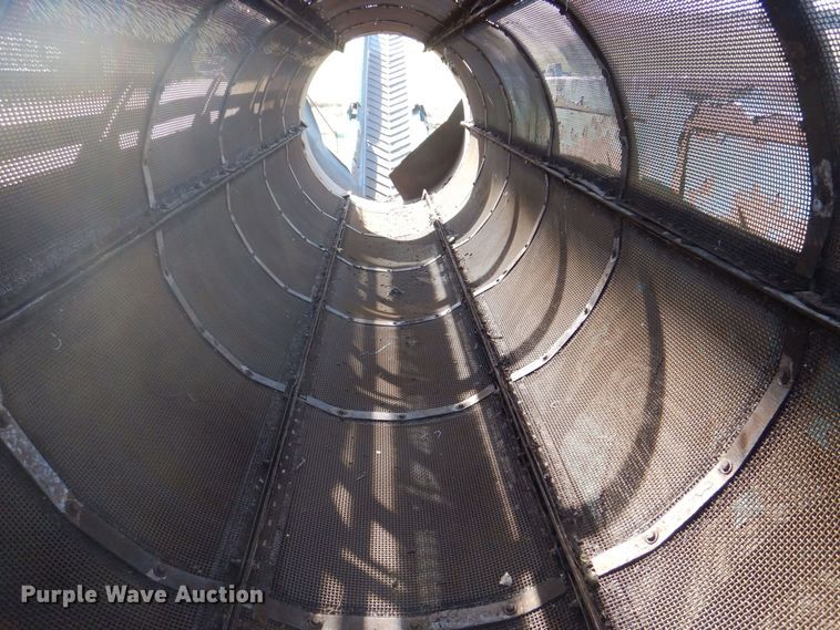 image for item DS8247 2007 Powerscreen Phoenix 3300  trommel screen