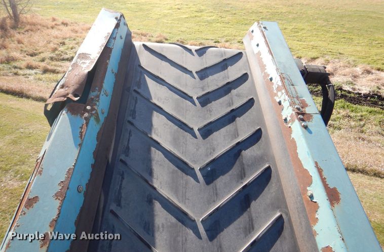 image for item DS8247 2007 Powerscreen Phoenix 3300  trommel screen