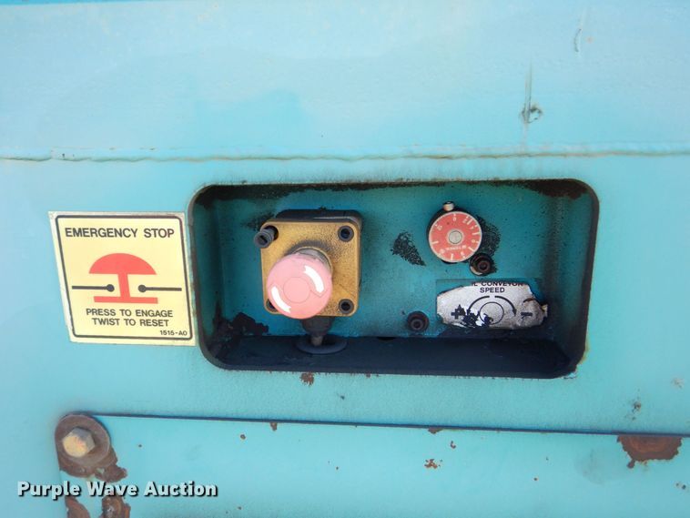 image for item DS8247 2007 Powerscreen Phoenix 3300  trommel screen