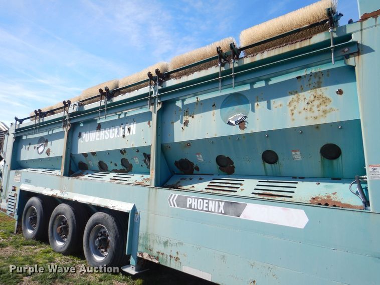 image for item DS8247 2007 Powerscreen Phoenix 3300  trommel screen