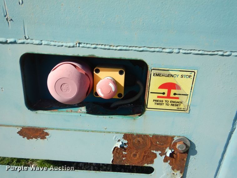 image for item DS8247 2007 Powerscreen Phoenix 3300  trommel screen