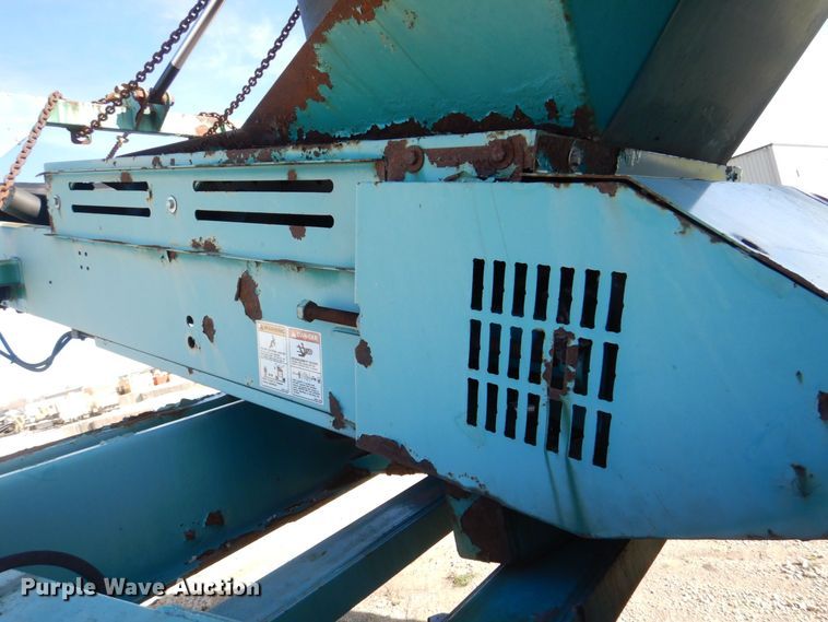 image for item DS8247 2007 Powerscreen Phoenix 3300  trommel screen