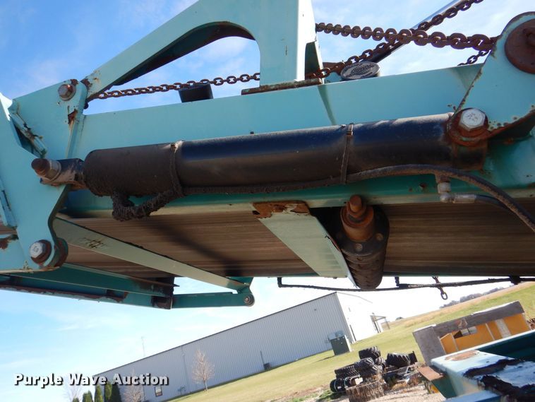 image for item DS8247 2007 Powerscreen Phoenix 3300  trommel screen