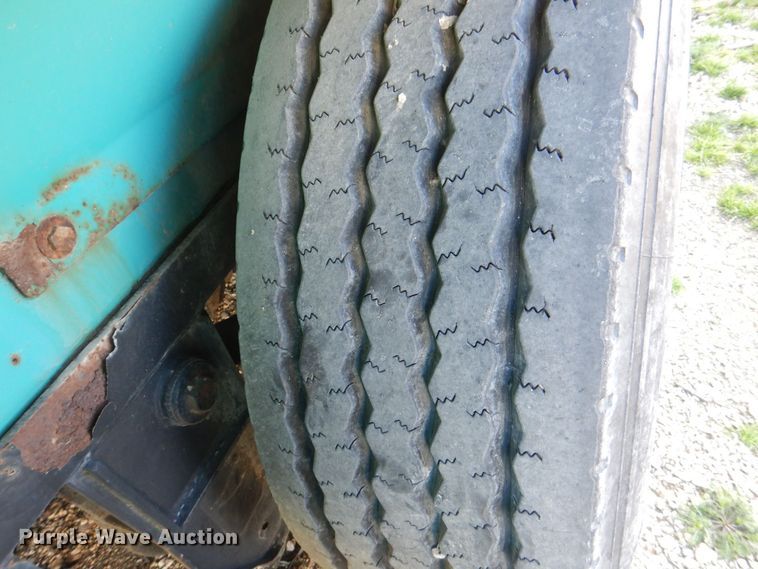 image for item DS8247 2007 Powerscreen Phoenix 3300  trommel screen