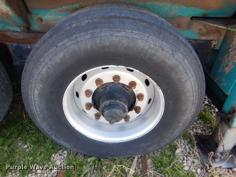 image for item DS8247 2007 Powerscreen Phoenix 3300  trommel screen