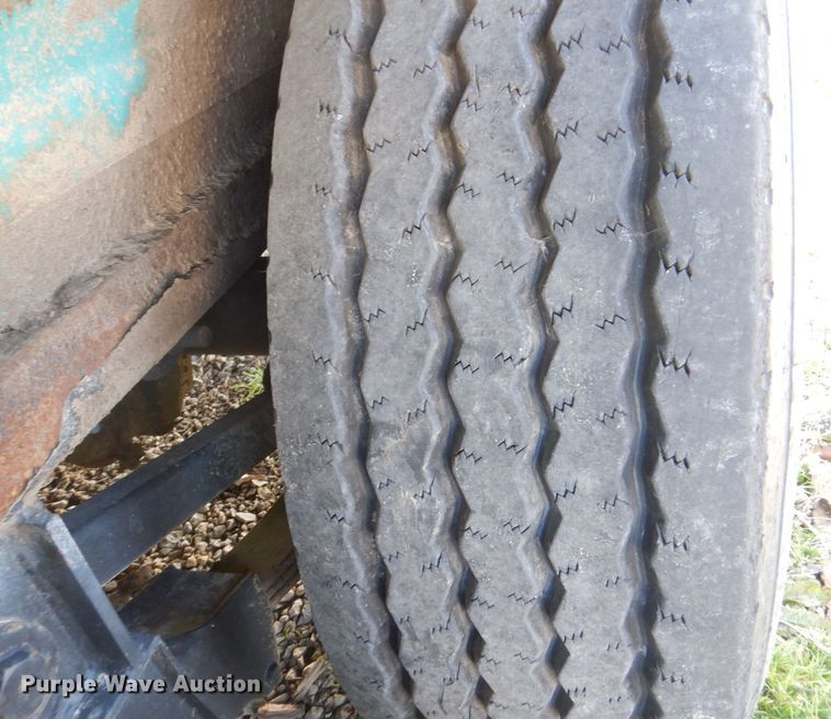 image for item DS8247 2007 Powerscreen Phoenix 3300  trommel screen