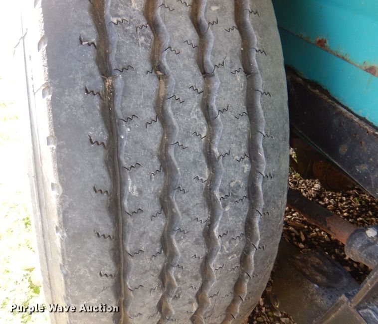 image for item DS8247 2007 Powerscreen Phoenix 3300  trommel screen