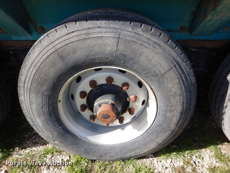 image for item DS8247 2007 Powerscreen Phoenix 3300  trommel screen