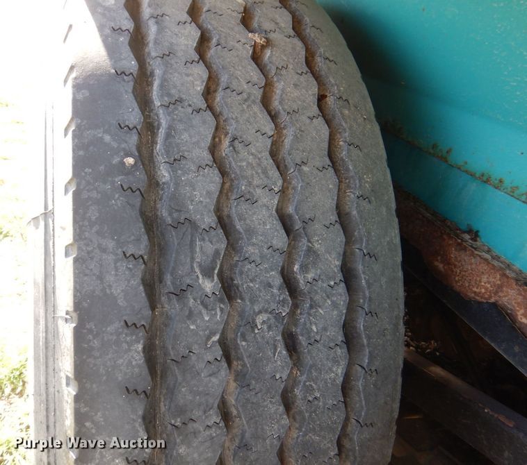 image for item DS8247 2007 Powerscreen Phoenix 3300  trommel screen