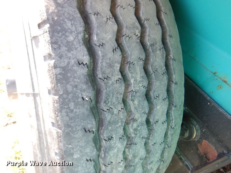 image for item DS8247 2007 Powerscreen Phoenix 3300  trommel screen