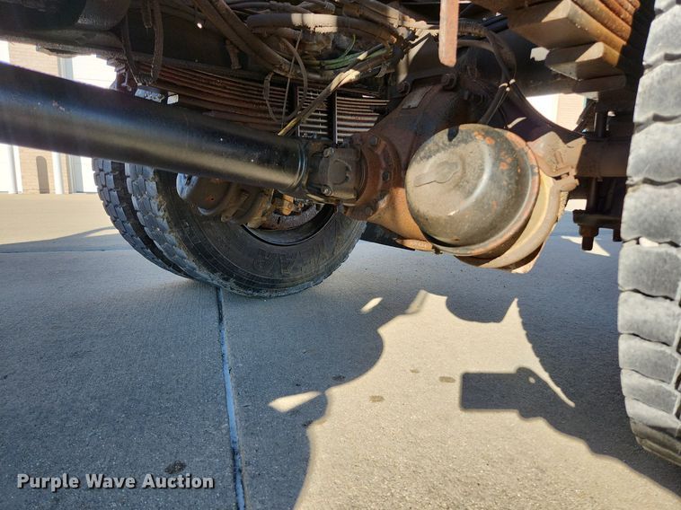 image for item EA9435 2007 GMC C8500  dump truck