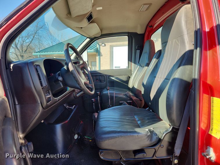 image for item EA9435 2007 GMC C8500  dump truck