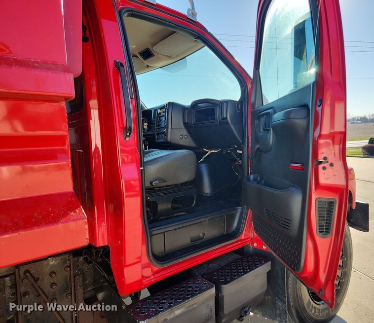 image for item EA9435 2007 GMC C8500  dump truck