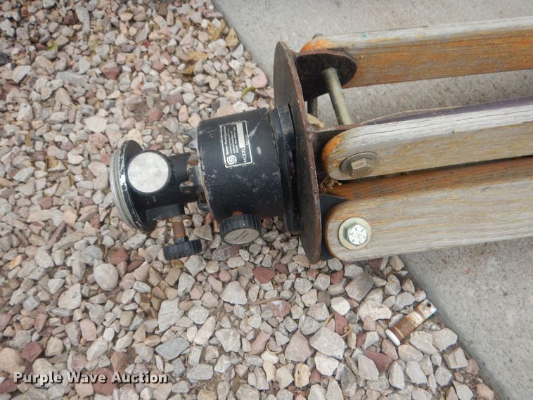 image for item HQ9528 (2) Spectra Physics Laser Plane laser levels