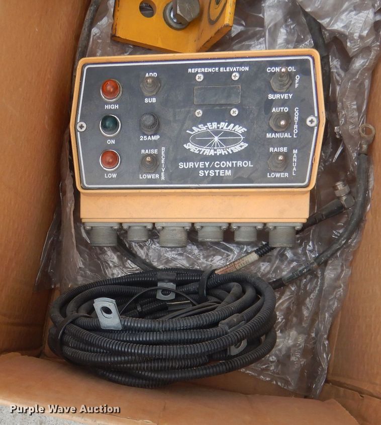 image for item HQ9529 Spectra-Physics Laserplane  surveying equipment