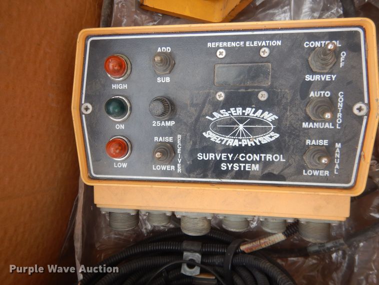 image for item HQ9529 Spectra-Physics Laserplane  surveying equipment