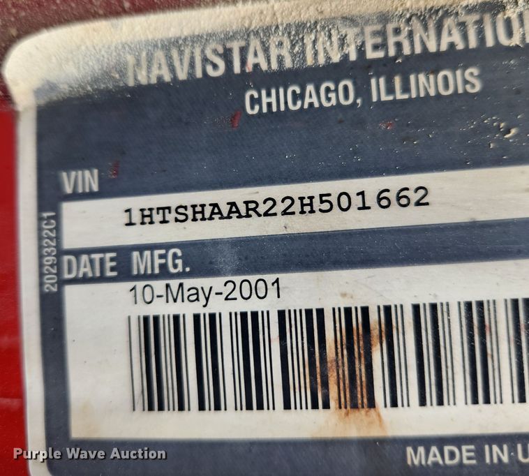 image for item JB9756 2002 International 4900  dump truck