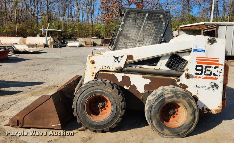 image for item JB9761 1999 Bobcat 963  skid steer loader