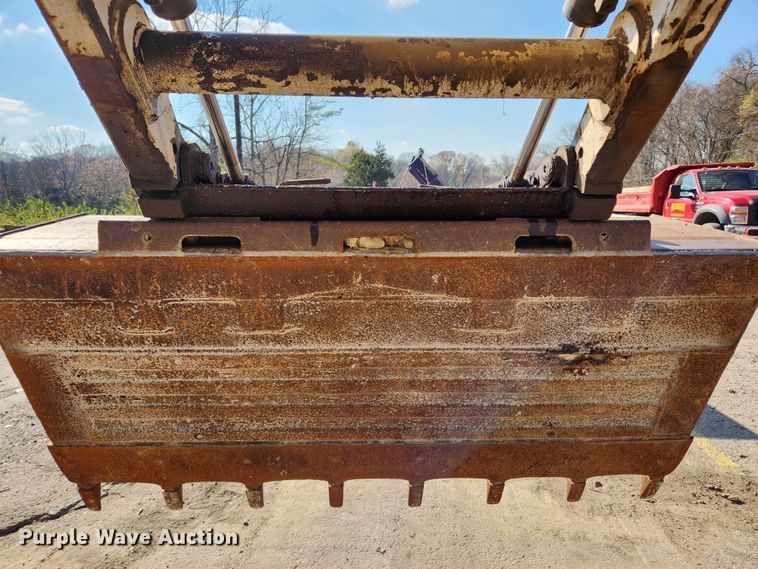 image for item JB9761 1999 Bobcat 963  skid steer loader