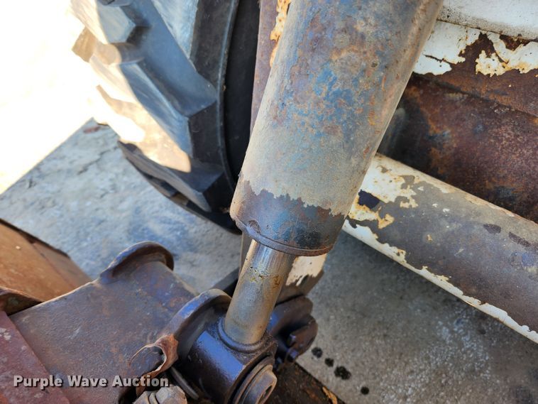 image for item JB9761 1999 Bobcat 963  skid steer loader