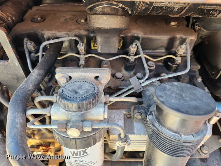 image for item JB9761 1999 Bobcat 963  skid steer loader