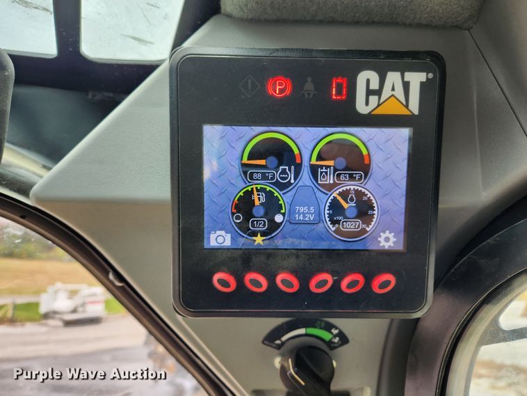 image for item JB9787 2015 Caterpillar 299D  tracked skid steer loader